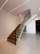 CLEAN 4 BEDROOM SEMI-DETACHED DUPLEX WITH BQ - photo 4